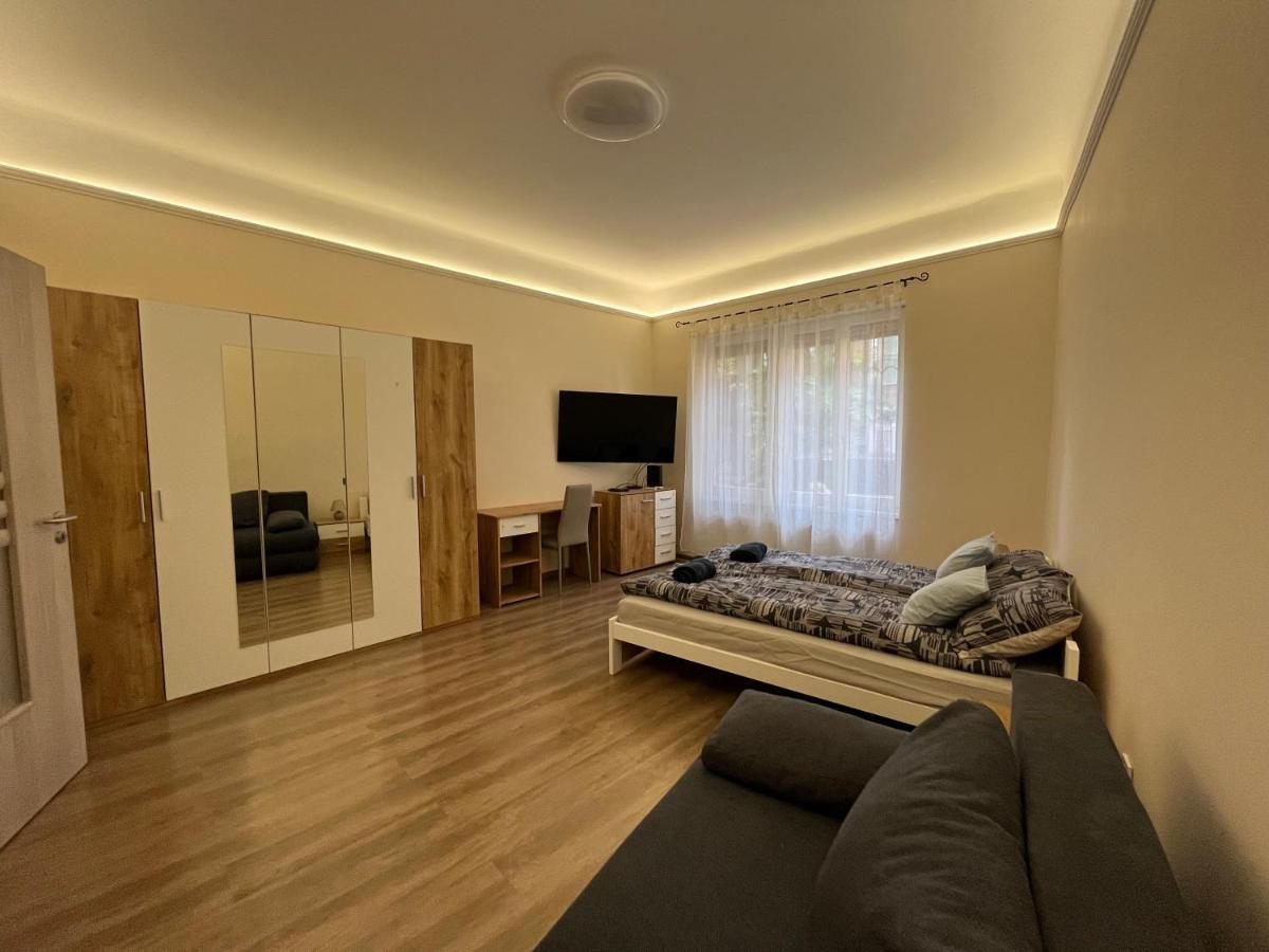 Albi Apartman Szeged Exterior foto